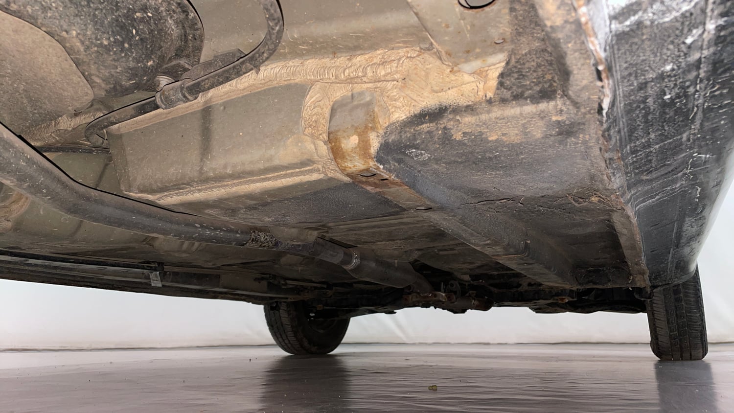 Used 2010 Hyundai i10 Magna 1.2 Petrol Manual extra REAR RIGHT UNDERBODY VIEW