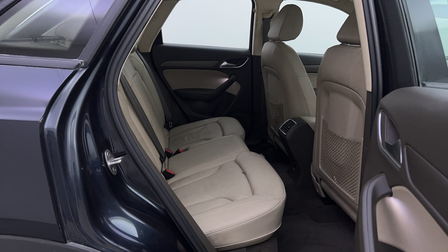 Used 2015 Audi Q3 2.0 TDI quattro Premium Diesel Automatic interior RIGHT SIDE REAR DOOR CABIN VIEW