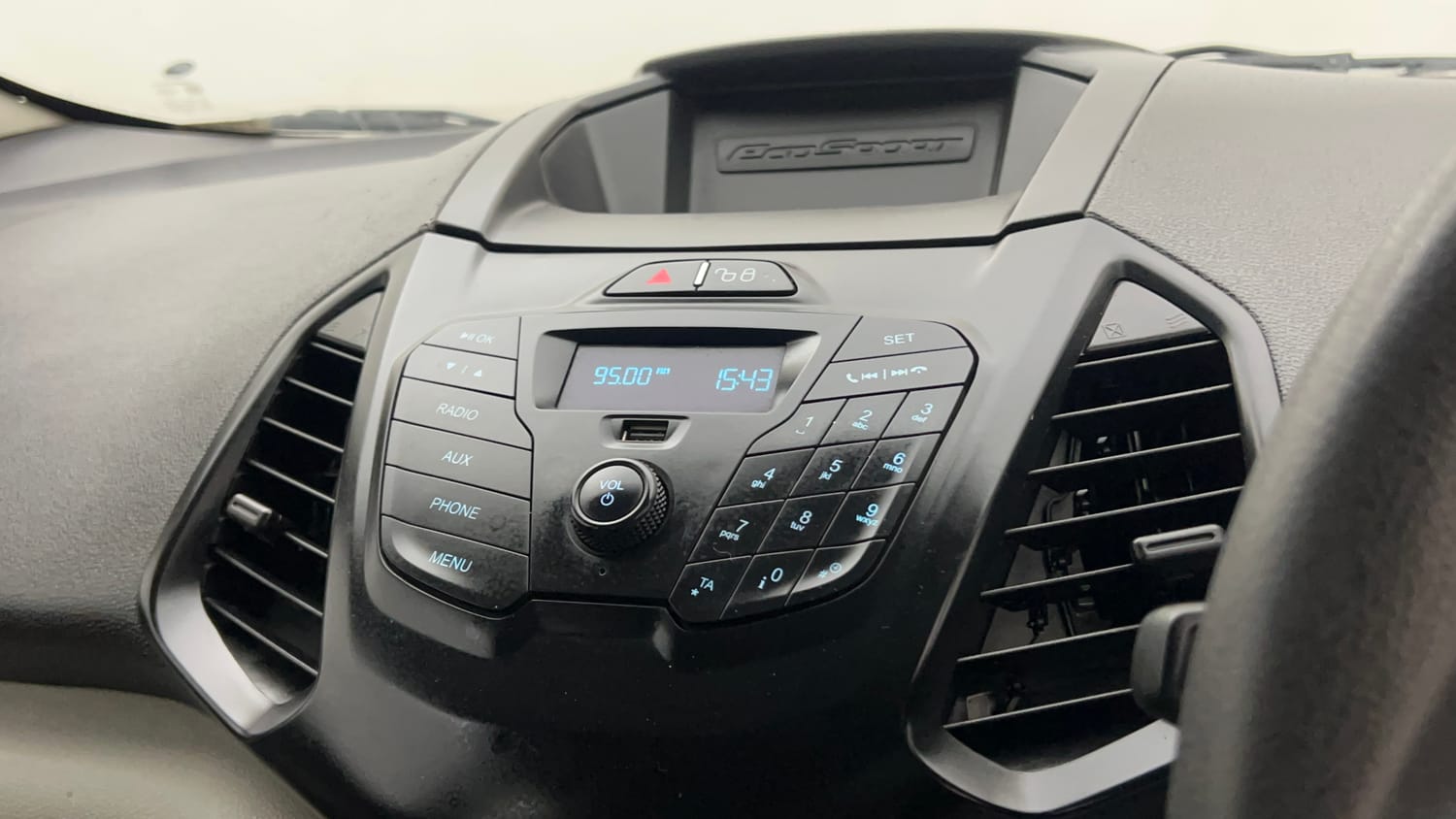 Used 2017 Ford EcoSport Ambiente 1.5L TDCi Diesel Manual top_features Integrated (in-dash) music system