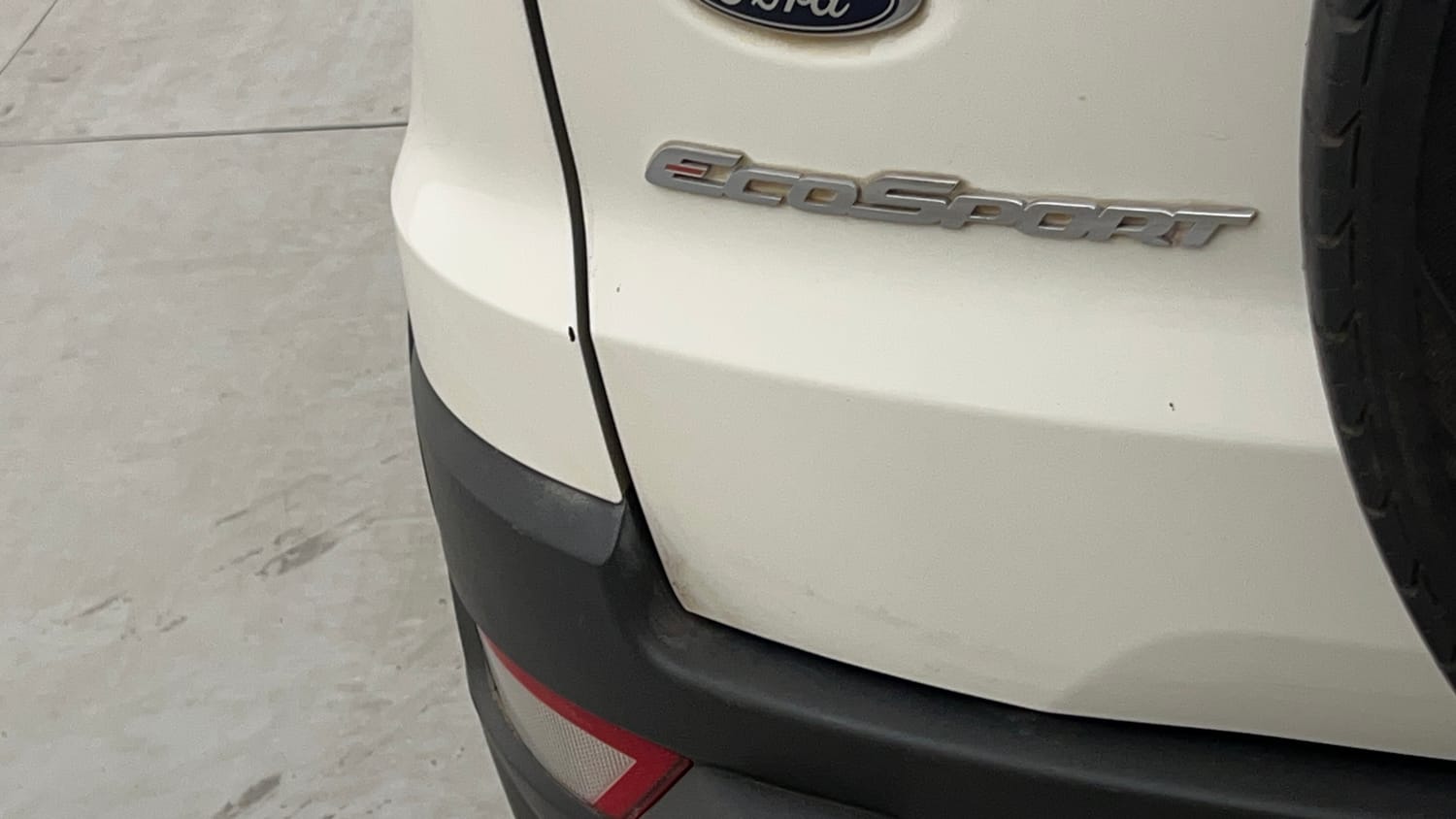 Used 2017 Ford EcoSport Ambiente 1.5L TDCi Diesel Manual dents MINOR SCRATCH