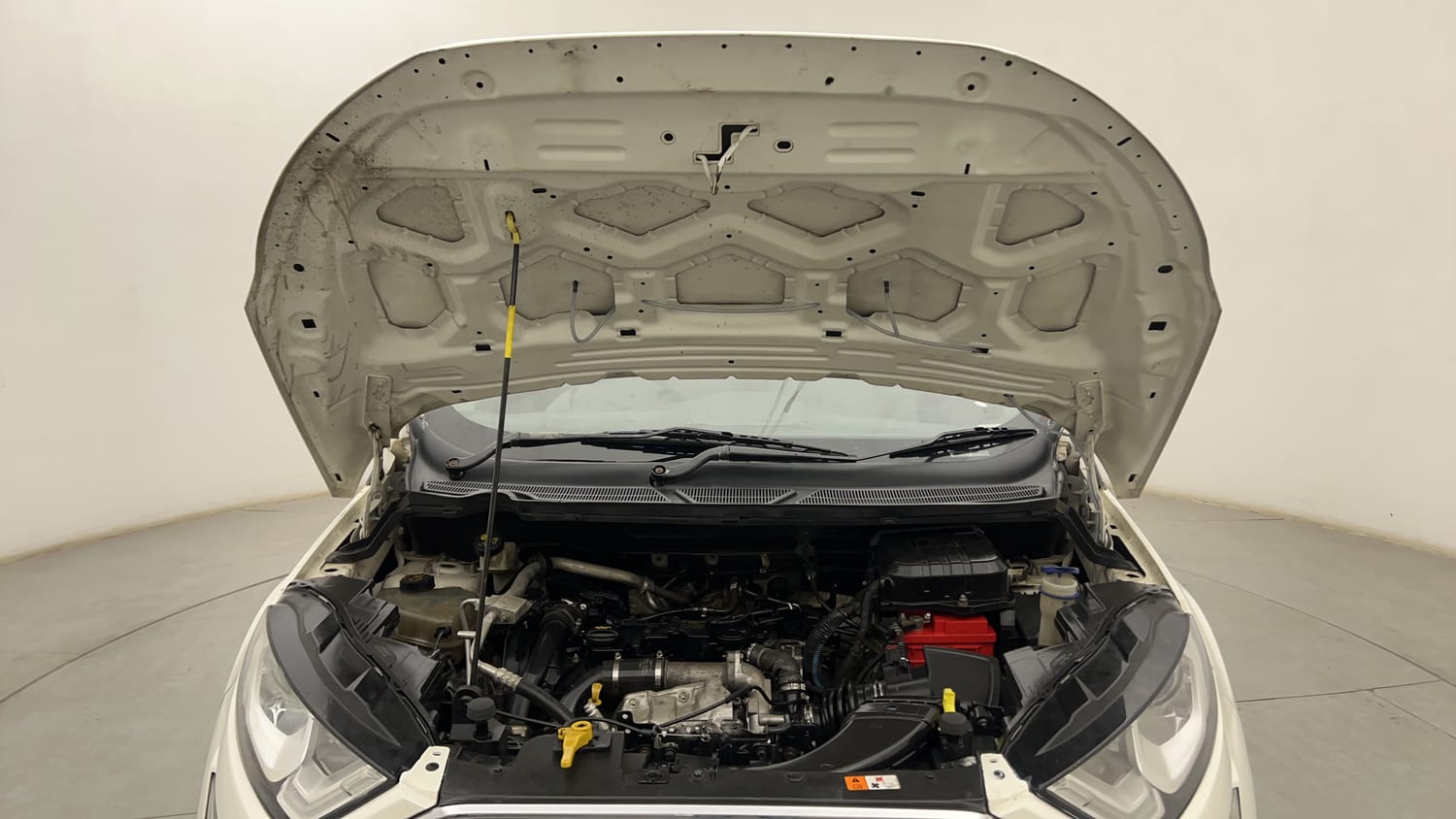 Used 2017 Ford EcoSport Ambiente 1.5L TDCi Diesel Manual engine ENGINE & BONNET OPEN FRONT VIEW
