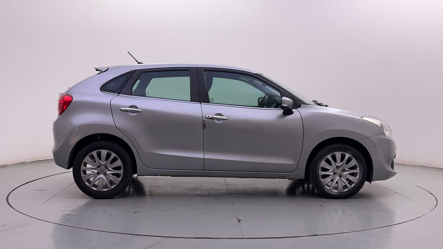 Used 2016 Maruti Suzuki Baleno Zeta AT Petrol Petrol Automatic exterior RIGHT SIDE VIEW