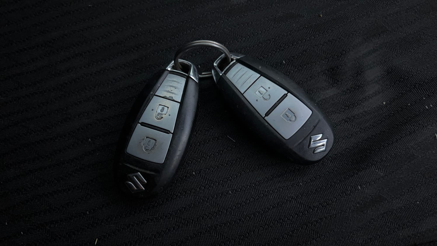 Used 2016 Maruti Suzuki Baleno Zeta AT Petrol Petrol Automatic extra CAR KEY VIEW