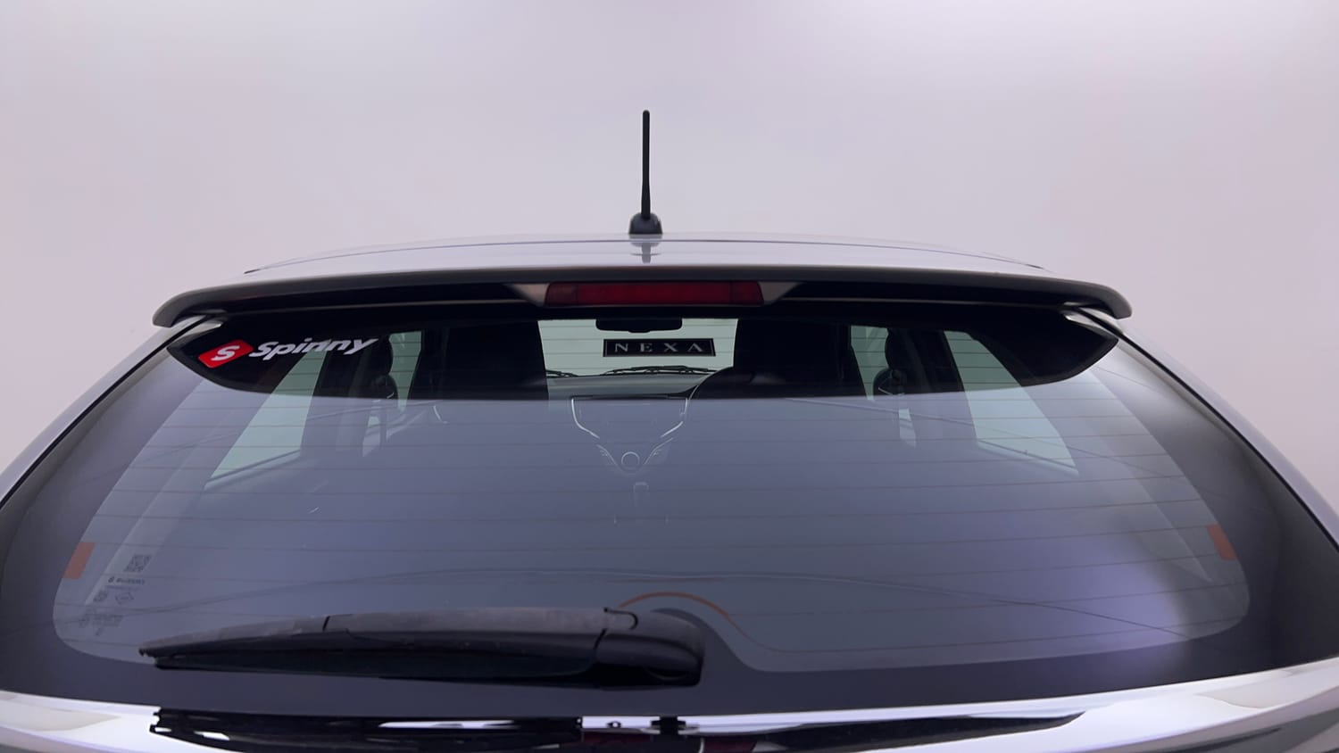 Used 2016 Maruti Suzuki Baleno Zeta AT Petrol Petrol Automatic top_features Rear defogger