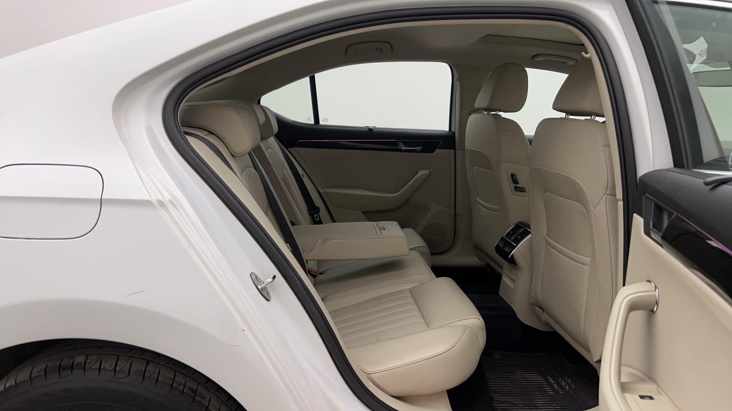 Used 2021 Skoda Superb L&K TSI AT Petrol Automatic interior RIGHT SIDE REAR DOOR CABIN VIEW