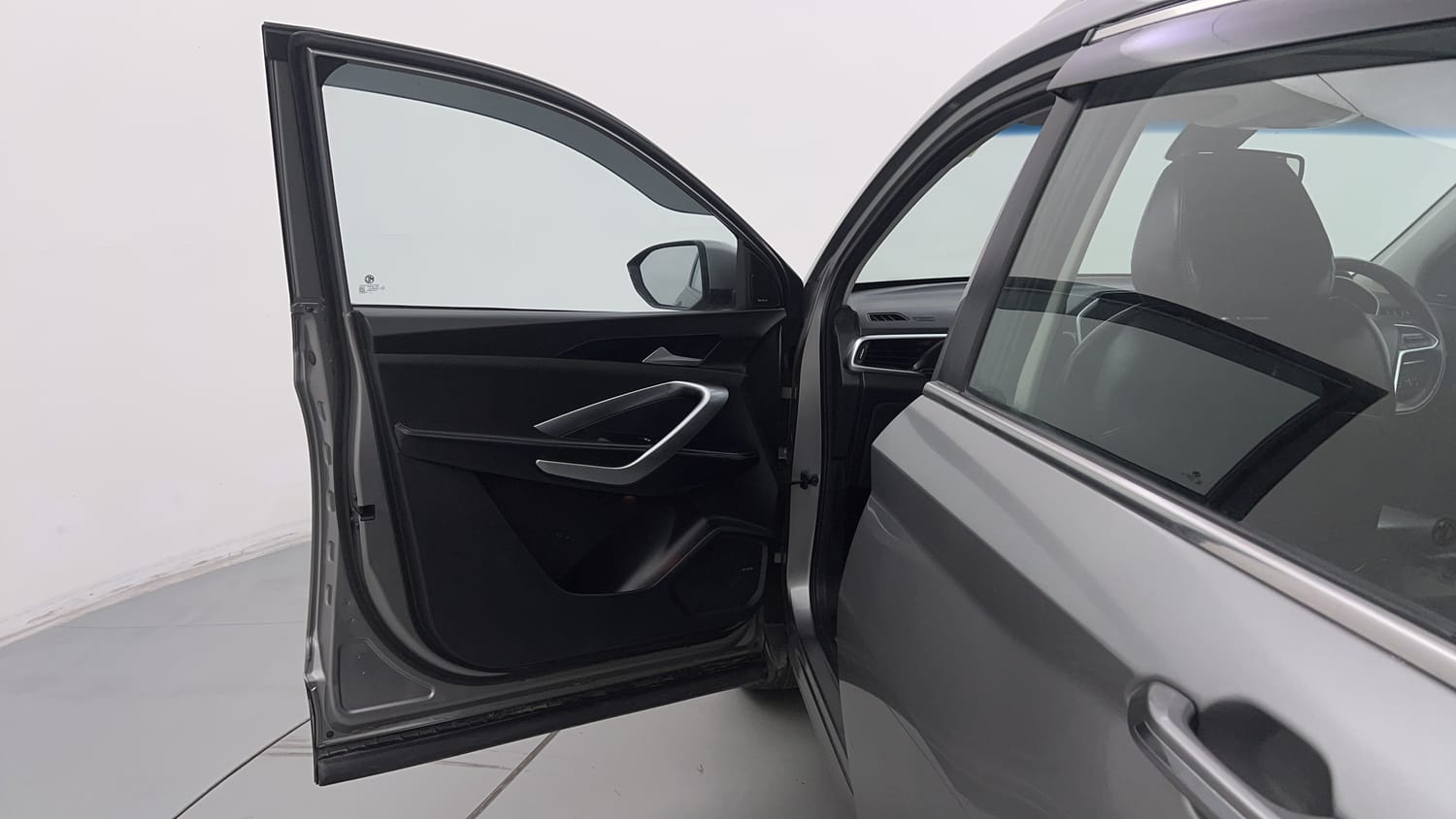 Used 2021 MG Motors Hector Sharp 2.0 Diesel Turbo MT Diesel Manual interior LEFT FRONT DOOR OPEN VIEW