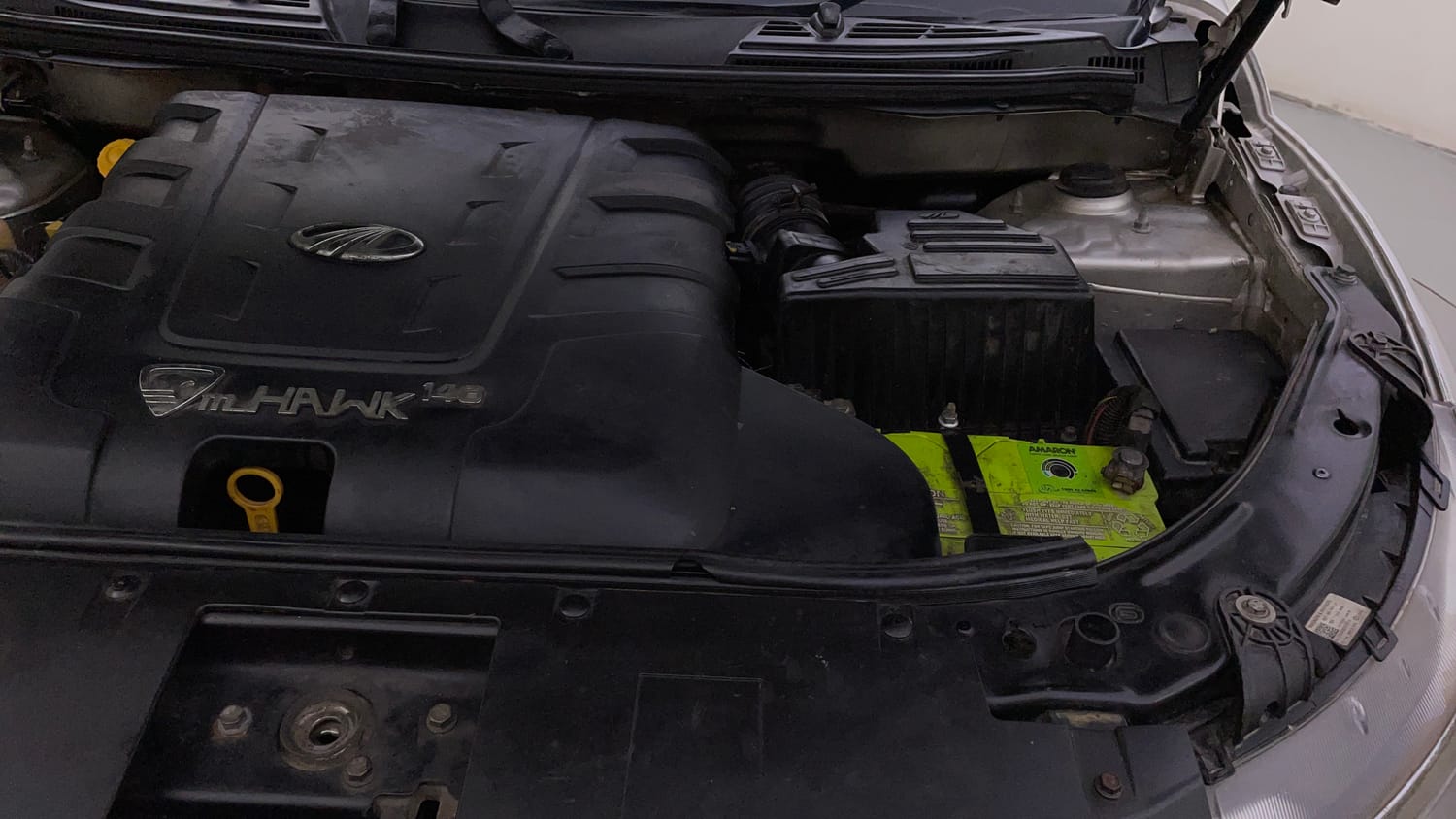 Used 2016 Mahindra XUV500 W10 1.99 Diesel Manual engine ENGINE LEFT SIDE VIEW