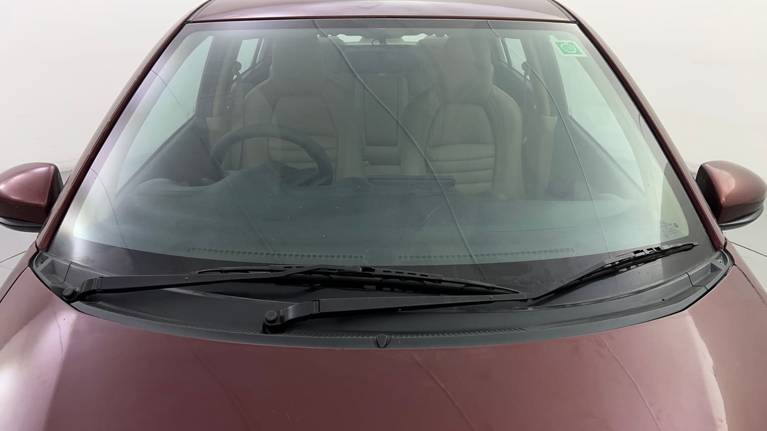 Used 2015 Honda Amaze 1.2 VX (O) Petrol Manual exterior FRONT WINDSHIELD VIEW