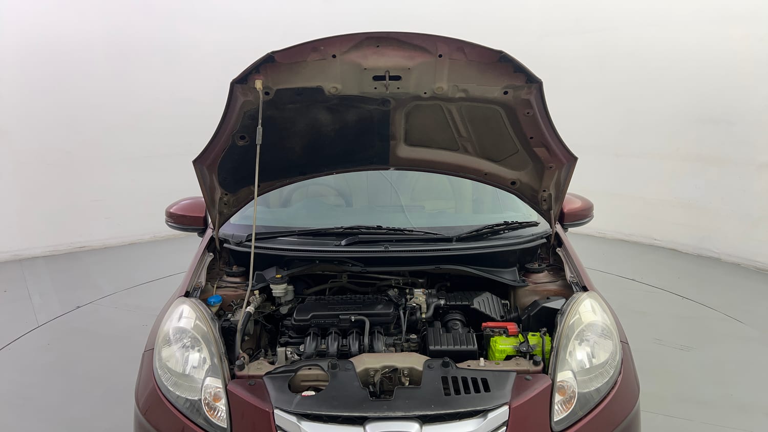 Used 2015 Honda Amaze 1.2 VX (O) Petrol Manual engine ENGINE & BONNET OPEN FRONT VIEW