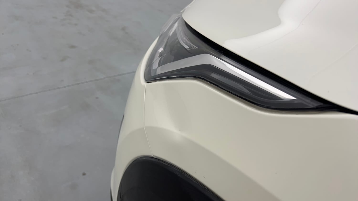 Used 2021 Nissan Magnite XV Premium Turbo CVT (O) Dual Tone Petrol Automatic dents MINOR DENT