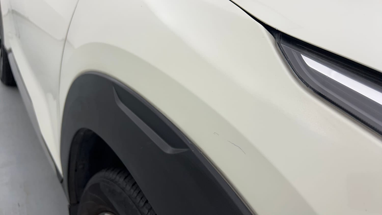 Used 2021 Nissan Magnite XV Premium Turbo CVT (O) Dual Tone Petrol Automatic dents MINOR SCRATCH