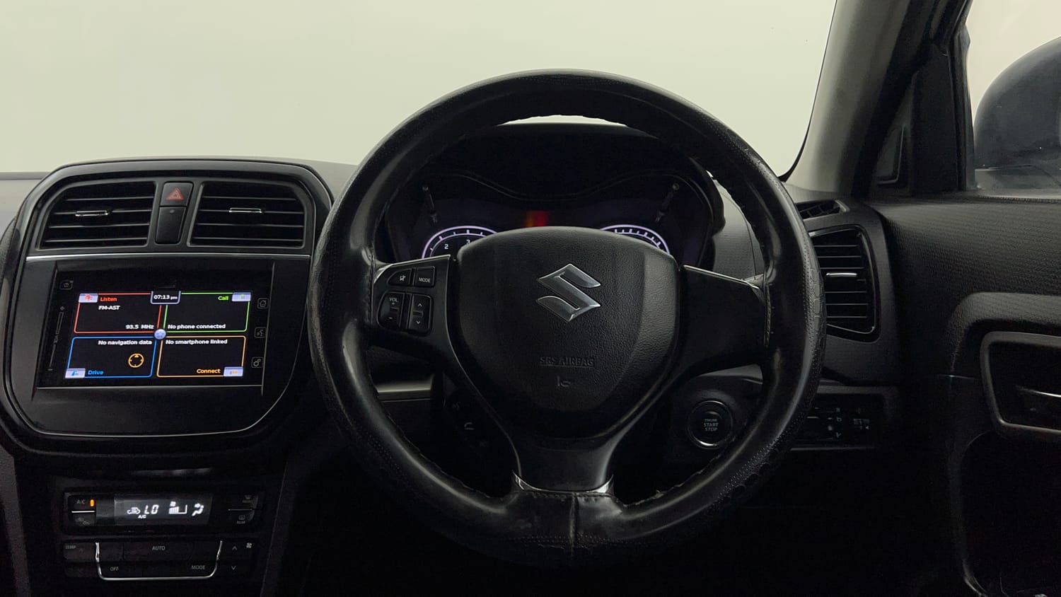 Used 2019 maruti-suzuki Vitara Brezza ZDi Plus AGS Diesel Automatic interior STEERING VIEW