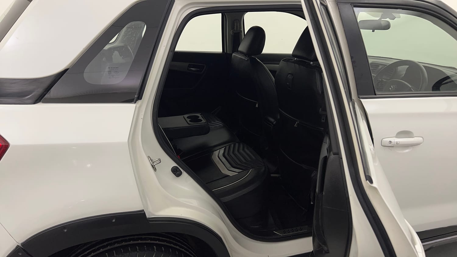 Used 2019 maruti-suzuki Vitara Brezza ZDi Plus AGS Diesel Automatic interior RIGHT SIDE REAR DOOR CABIN VIEW