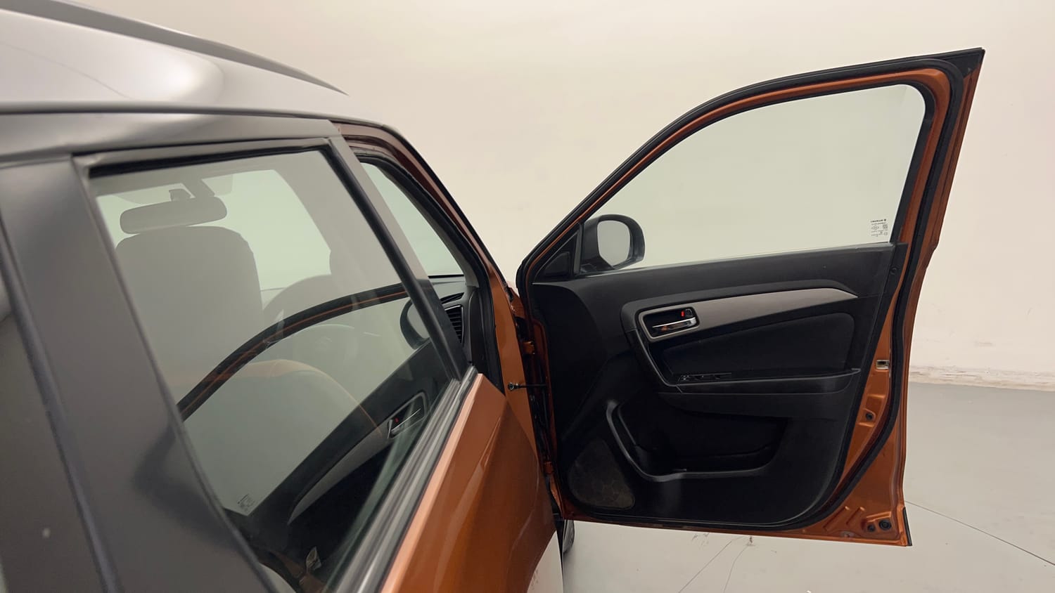 Used 2018 maruti-suzuki Vitara Brezza ZDi Plus Dual Tone AGS Diesel Automatic interior RIGHT FRONT DOOR OPEN VIEW