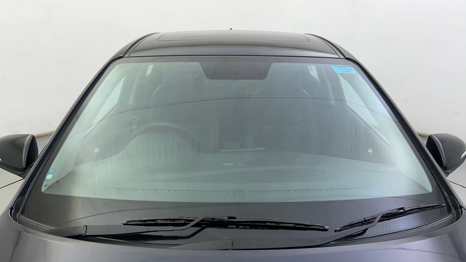 Used 2022 Hyundai Verna SX (O) 1.0 Turbo DCT Petrol Automatic exterior FRONT WINDSHIELD VIEW