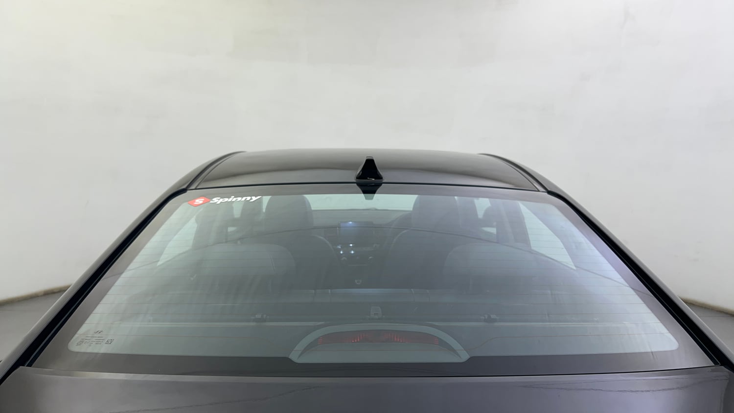 Used 2022 Hyundai Verna SX (O) 1.0 Turbo DCT Petrol Automatic exterior BACK WINDSHIELD VIEW