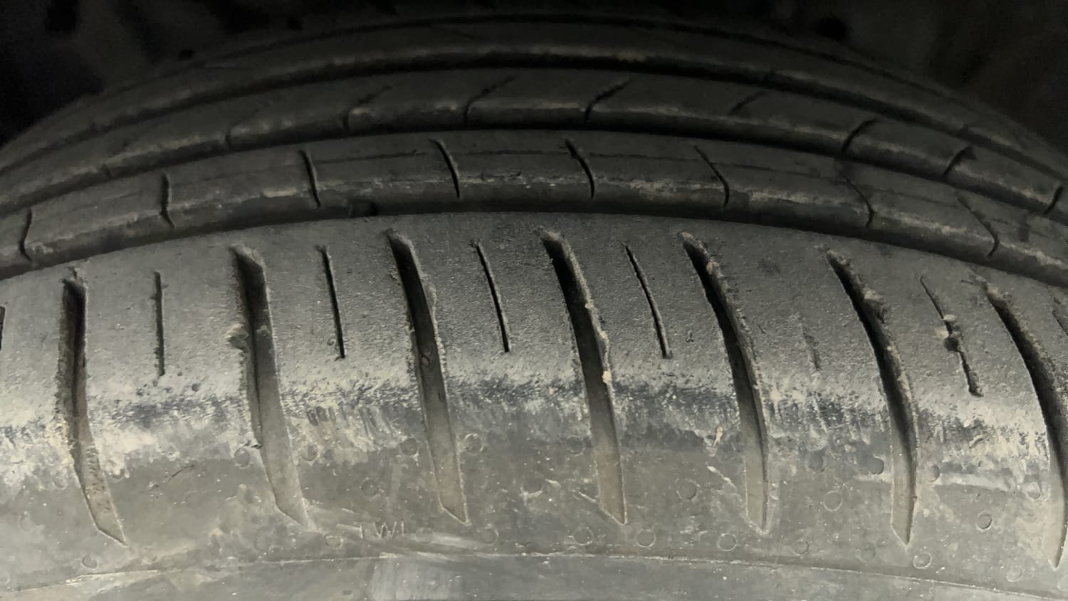 Used 2023 Honda City ZX CVT Petrol Petrol Automatic tyres LEFT FRONT TYRE TREAD VIEW
