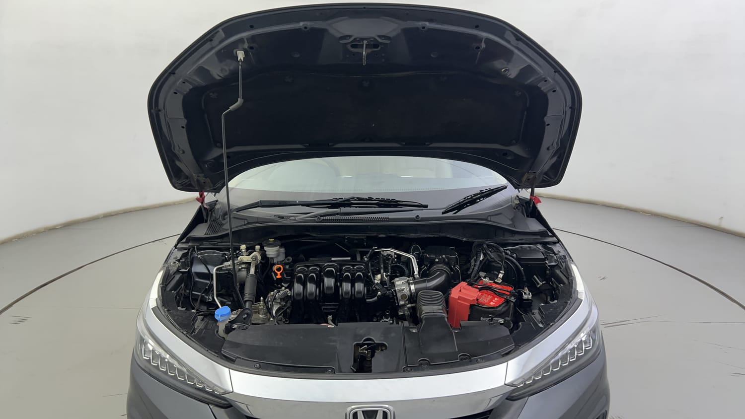 Used 2023 Honda City ZX CVT Petrol Petrol Automatic engine ENGINE & BONNET OPEN FRONT VIEW