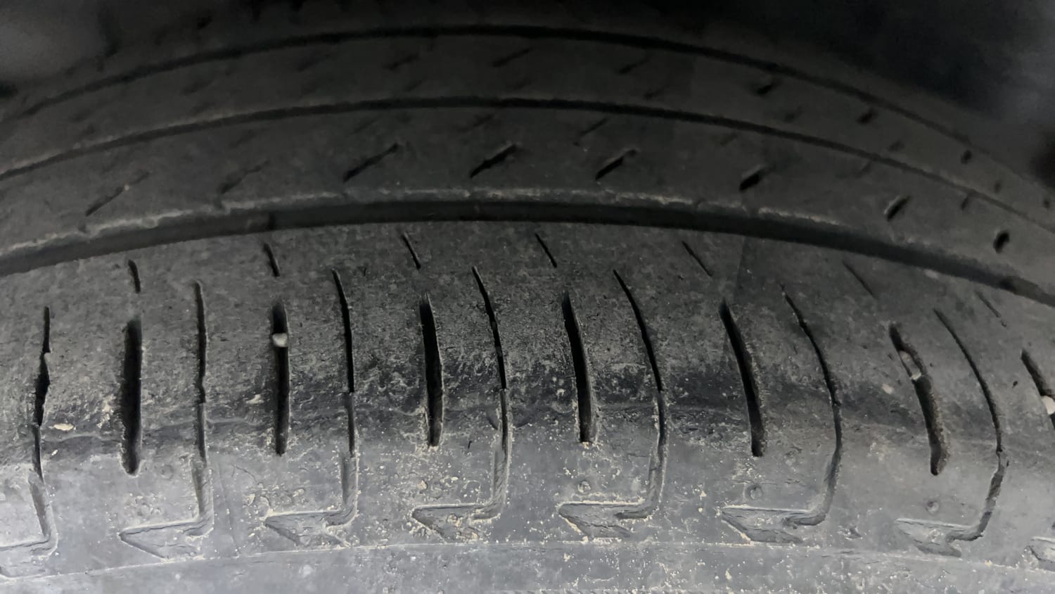 Used 2023 Honda City ZX CVT Petrol Petrol Automatic tyres RIGHT REAR TYRE TREAD VIEW