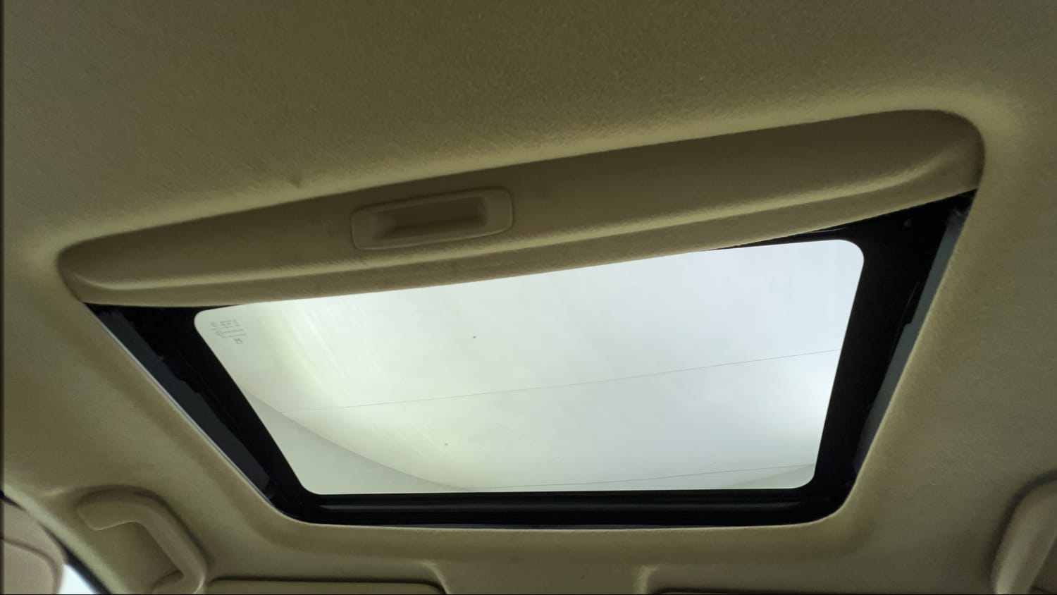 Used 2023 Honda City ZX CVT Petrol Petrol Automatic top_features Sunroof
