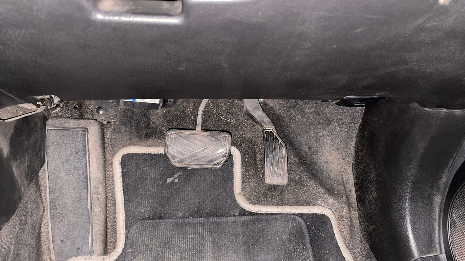 Used 2019 maruti-suzuki Vitara Brezza ZDi AGS Diesel Automatic interior PEDALS VIEW