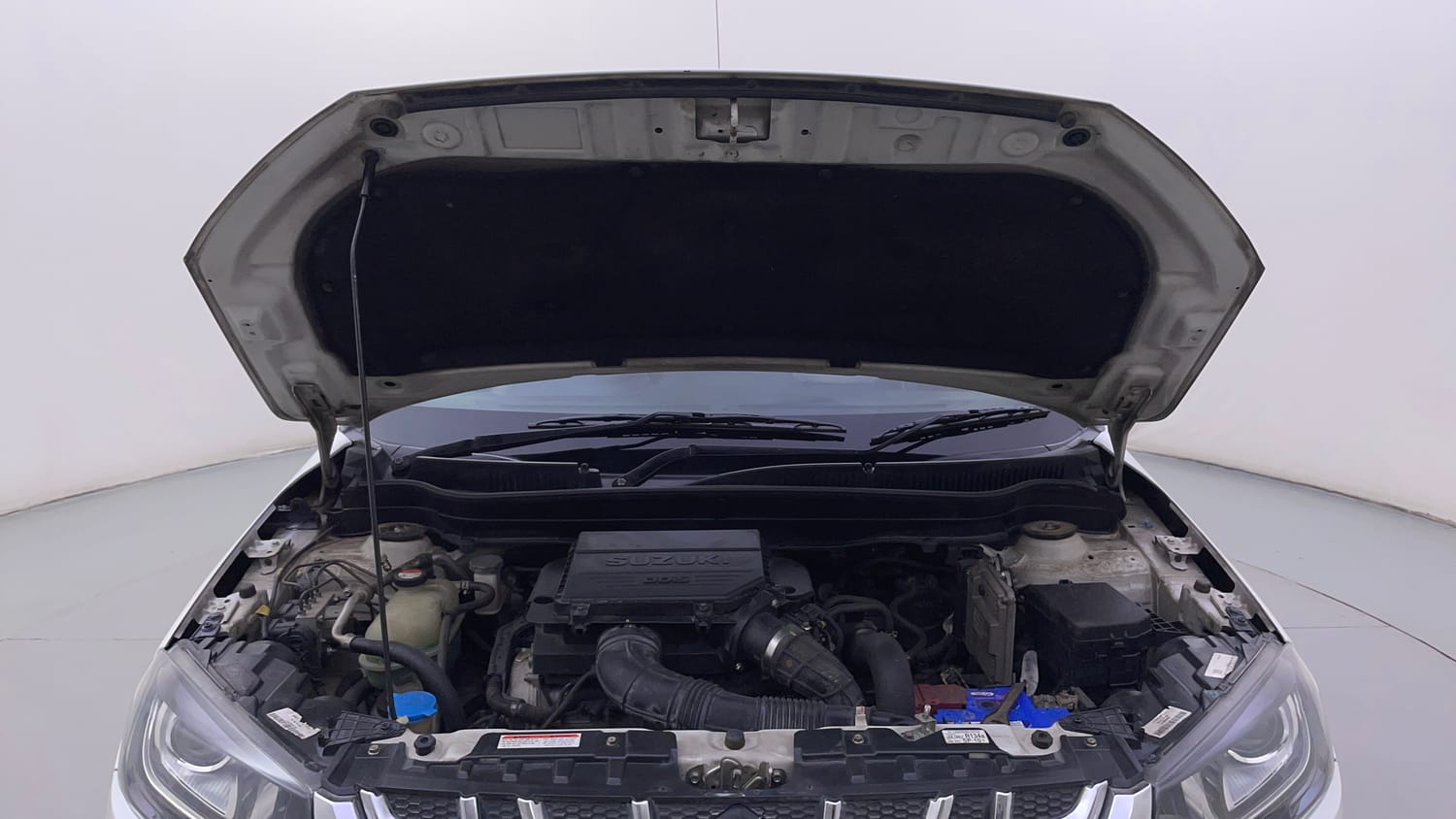Used 2019 maruti-suzuki Vitara Brezza ZDi AGS Diesel Automatic engine ENGINE & BONNET OPEN FRONT VIEW