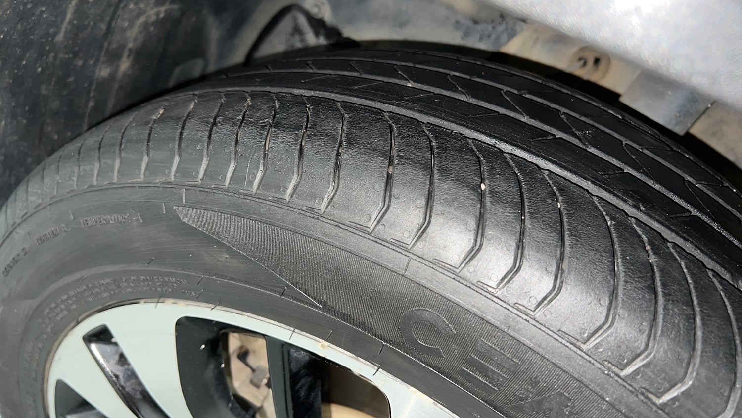 Used 2021 MG Motors Hector Sharp 2.0 Diesel Turbo MT Diesel Manual tyres LEFT FRONT TYRE TREAD VIEW