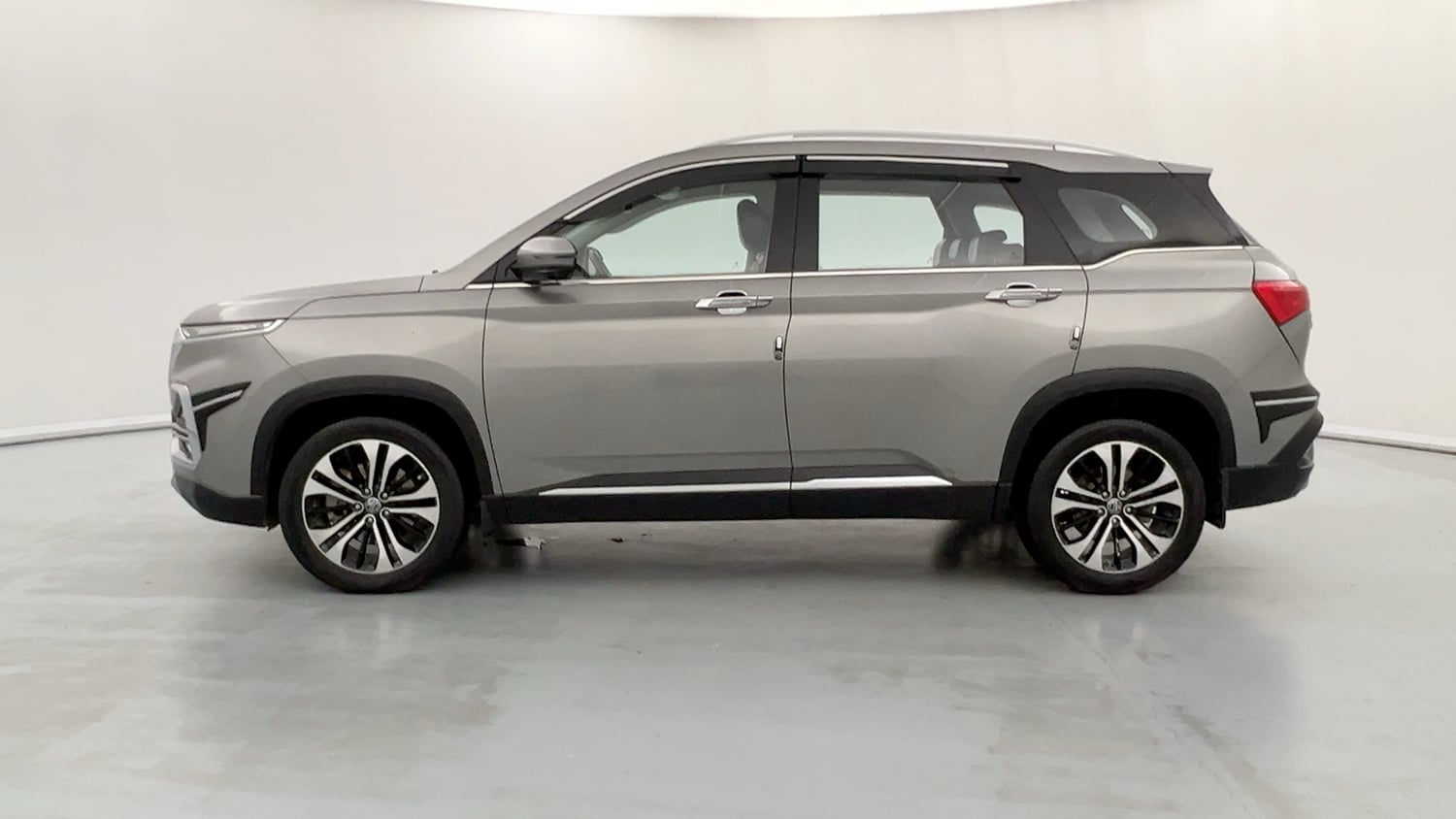 Used 2021 MG Motors Hector Sharp 2.0 Diesel Turbo MT Diesel Manual exterior LEFT SIDE VIEW