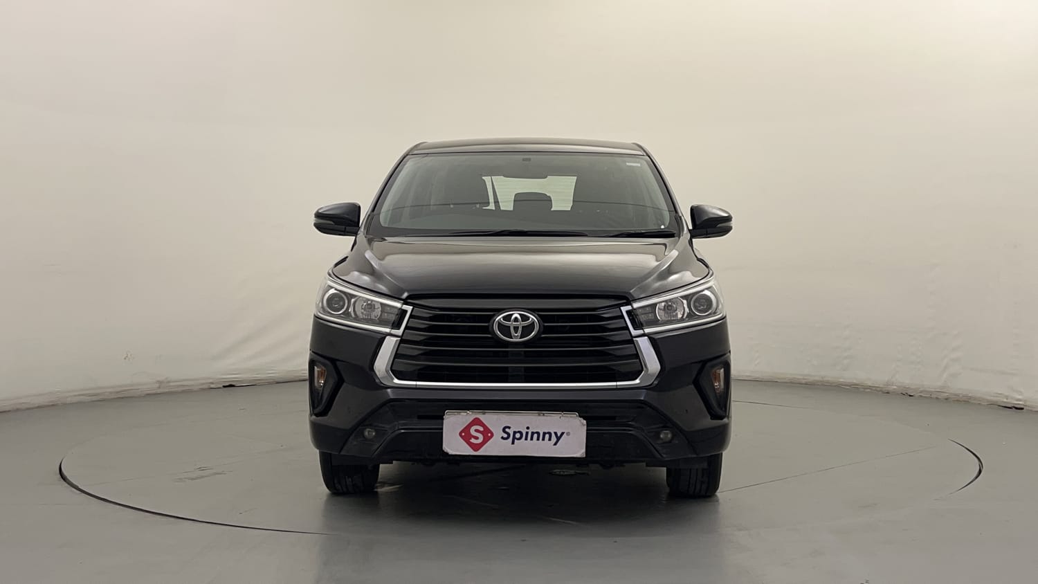 2022 Toyota Innova Crysta 2.4  VX 8 STR-7