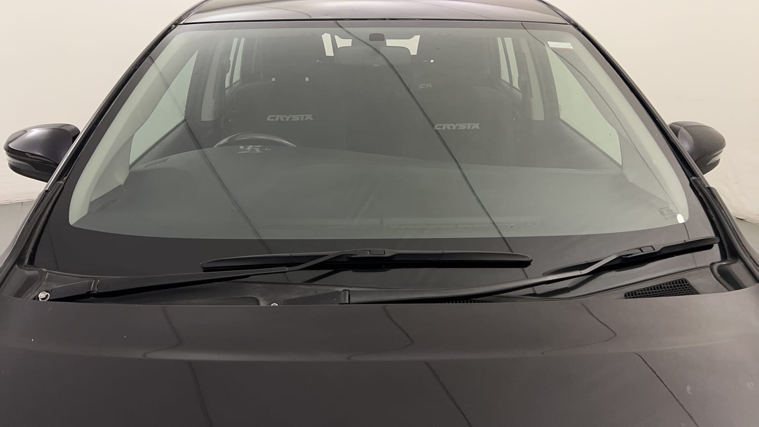 2022 Toyota Innova Crysta 2.4  VX 8 STR-8