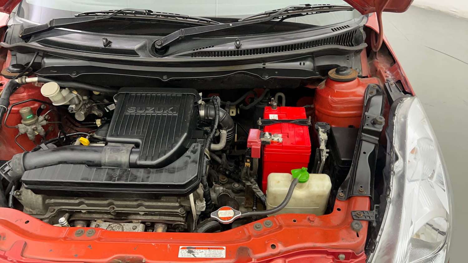 Used 2013 Maruti Suzuki Swift VXI Petrol Manual engine ENGINE LEFT SIDE VIEW