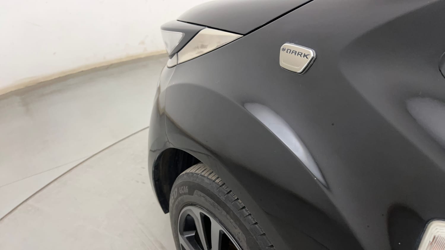 Used 2023 Tata Altroz XZA Plus Petrol Dark Edtion Petrol Automatic dents MINOR SCRATCH