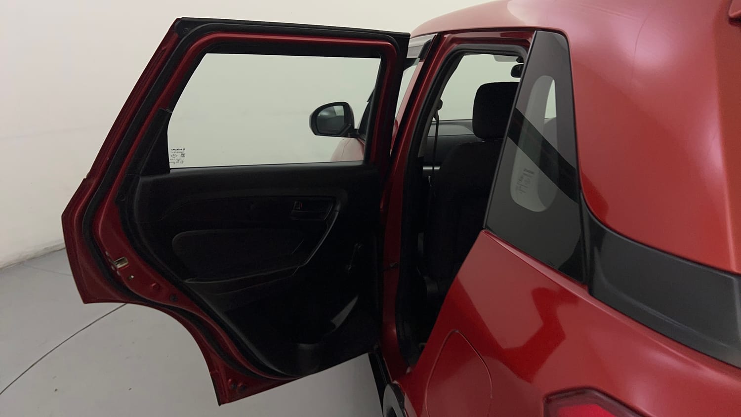 Used 2018 Maruti Suzuki Vitara Brezza [2016-2020] LDi Diesel Manual interior LEFT REAR DOOR OPEN VIEW