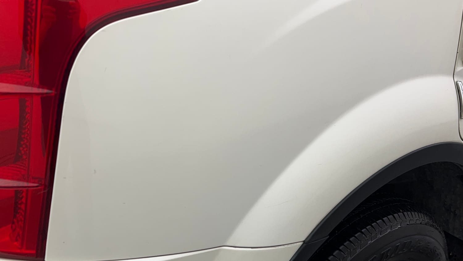 Used 2018 Mahindra XUV500 W9 AT Diesel Automatic dents MINOR SCRATCH