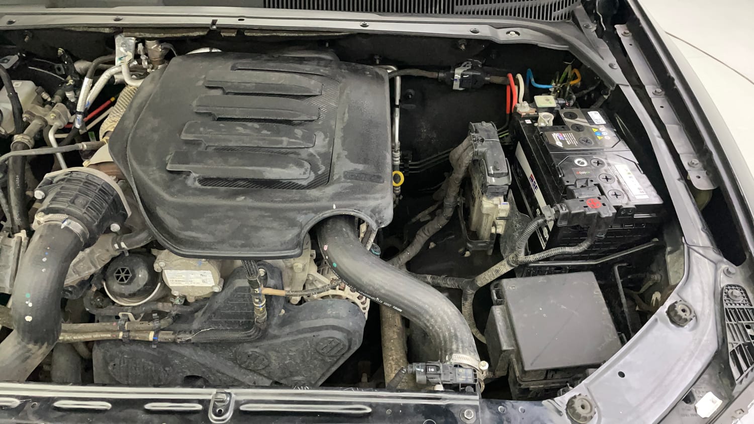 Used 2024 Mahindra Scorpio N Z8 L 4WD Diesel AT 7 STR Diesel Automatic engine ENGINE LEFT SIDE VIEW