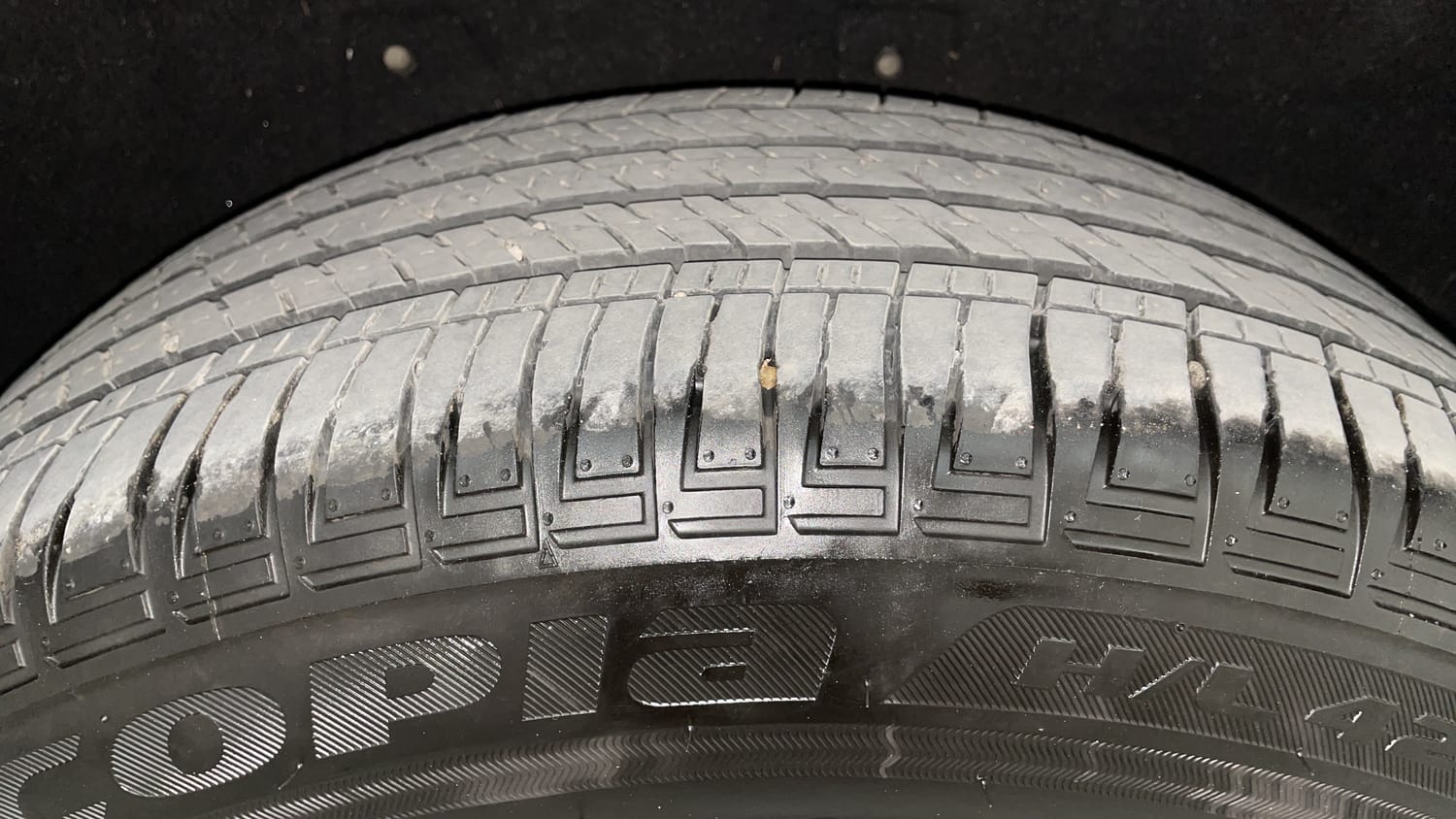 Used 2024 Mahindra Scorpio N Z8 L Diesel 7 STR Diesel Manual tyres RIGHT REAR TYRE TREAD VIEW