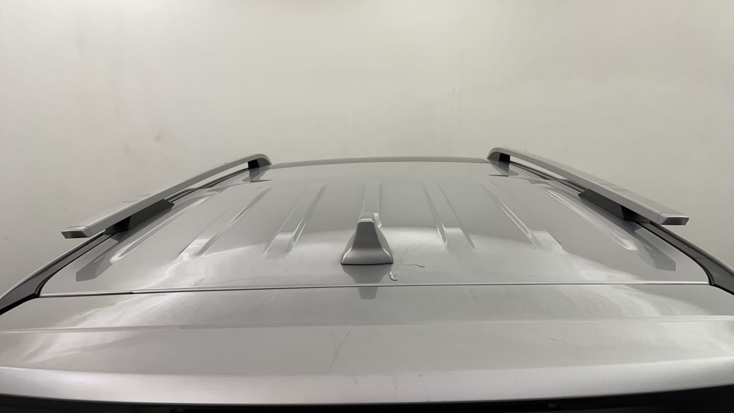 Used 2024 Mahindra Scorpio N Z8 L Diesel 7 STR Diesel Manual exterior EXTERIOR ROOF VIEW