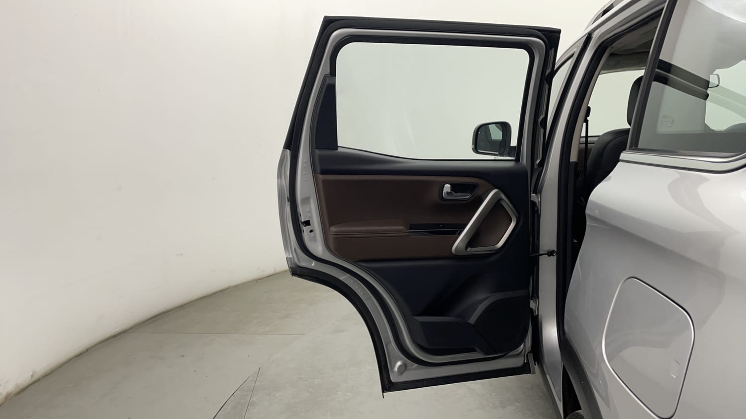 Used 2024 Mahindra Scorpio N Z8 L Diesel 7 STR Diesel Manual interior LEFT REAR DOOR OPEN VIEW