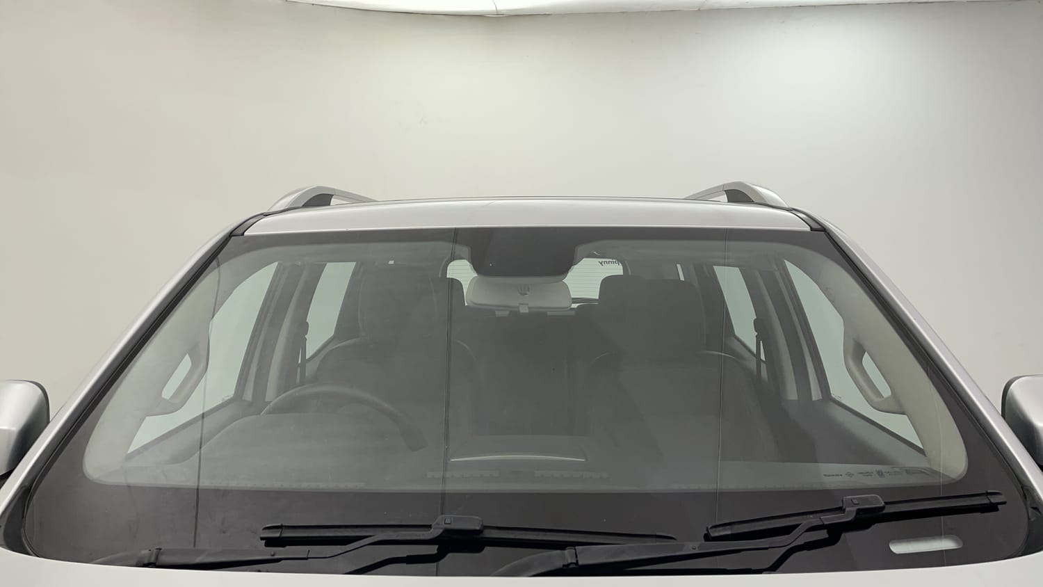Used 2024 Mahindra Scorpio N Z8 L Diesel 7 STR Diesel Manual exterior FRONT WINDSHIELD VIEW