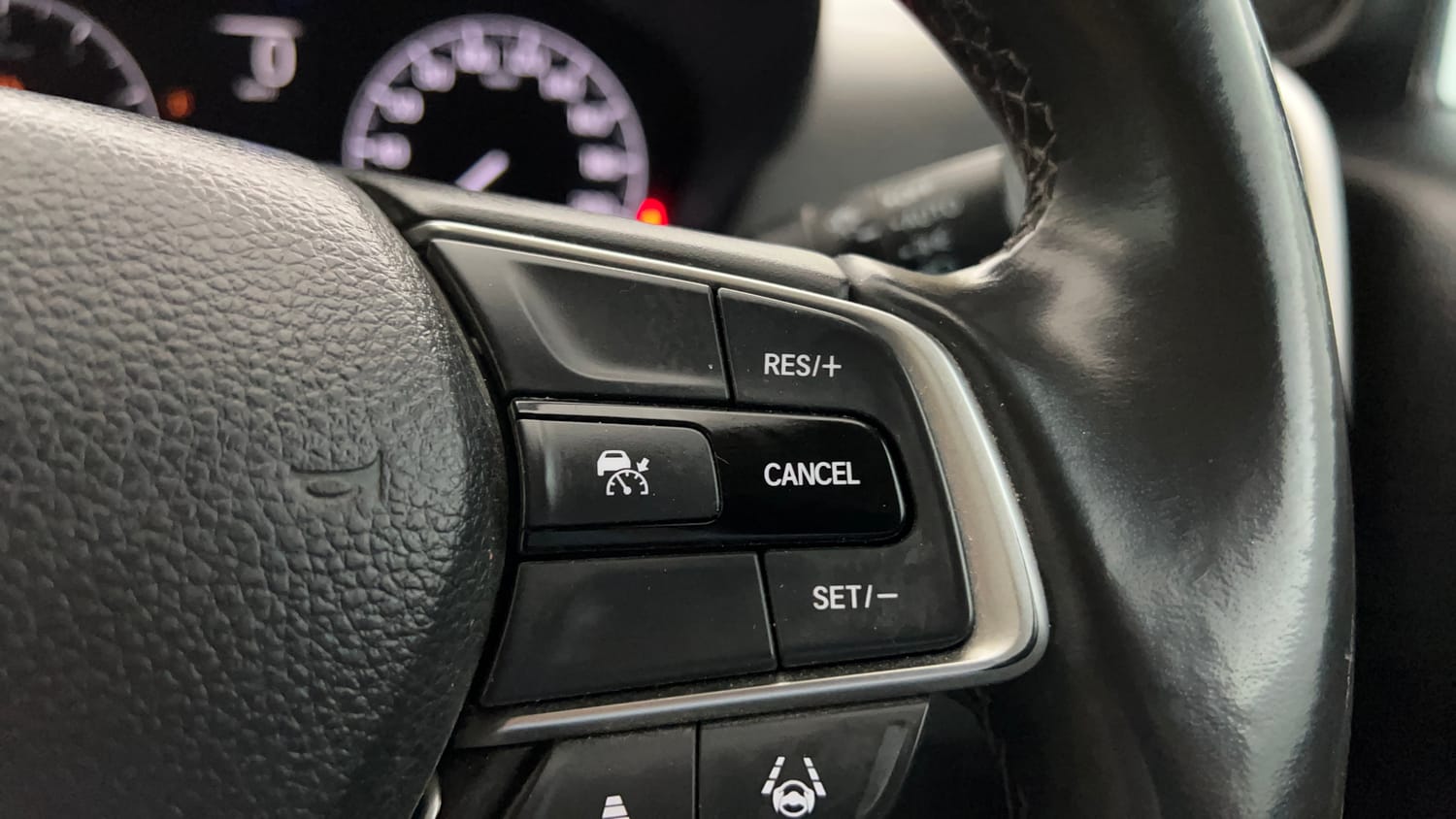Used 2024 Honda City ZX Petrol MT Petrol Manual top_features Cruise control