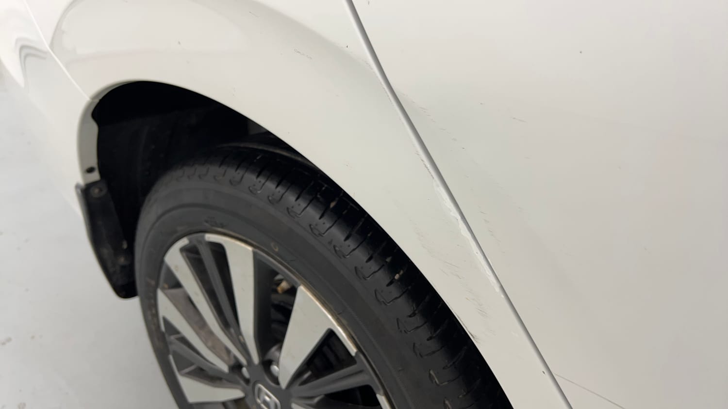 Used 2024 Honda City ZX Petrol MT Petrol Manual dents MINOR SCRATCH