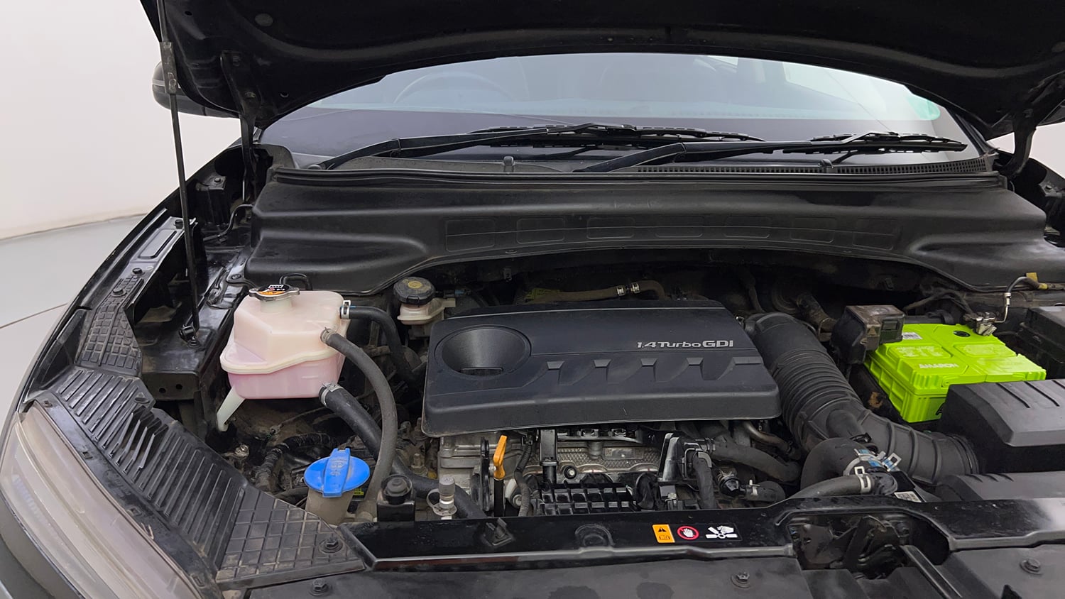 Used 2021 Hyundai Creta SX OPT Turbo DCT Petrol Petrol Automatic engine ENGINE RIGHT SIDE HINGE & APRON VIEW
