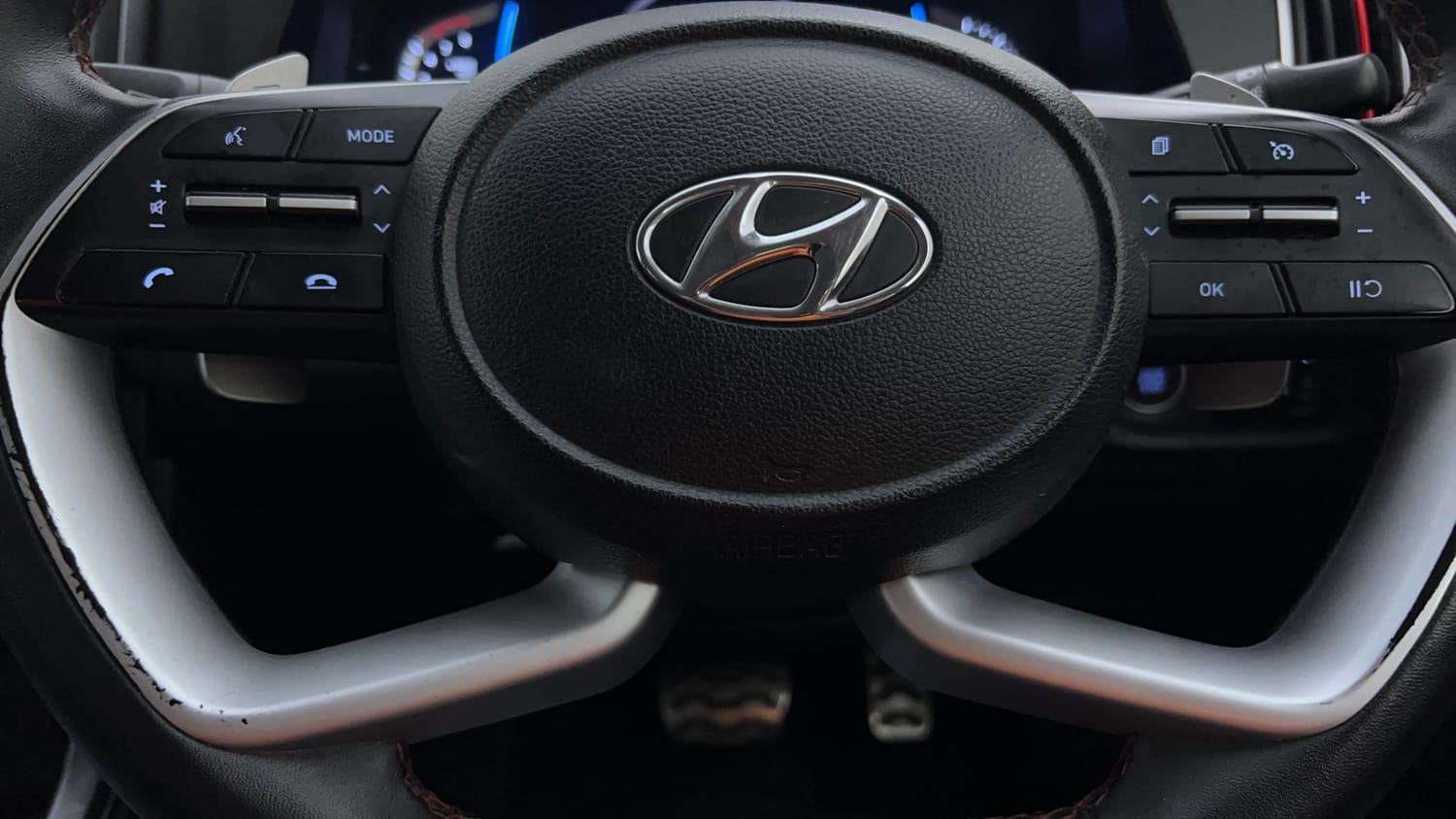 Used 2021 Hyundai Creta SX OPT Turbo DCT Petrol Petrol Automatic top_features Airbags