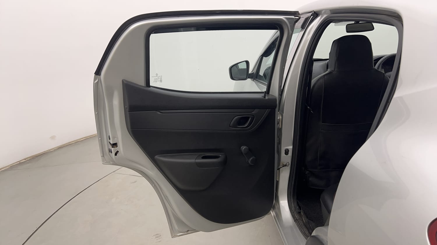 Used 2024 Renault Kwid RXL(O) 1.0 Petrol MT SCE Petrol Manual interior LEFT REAR DOOR OPEN VIEW