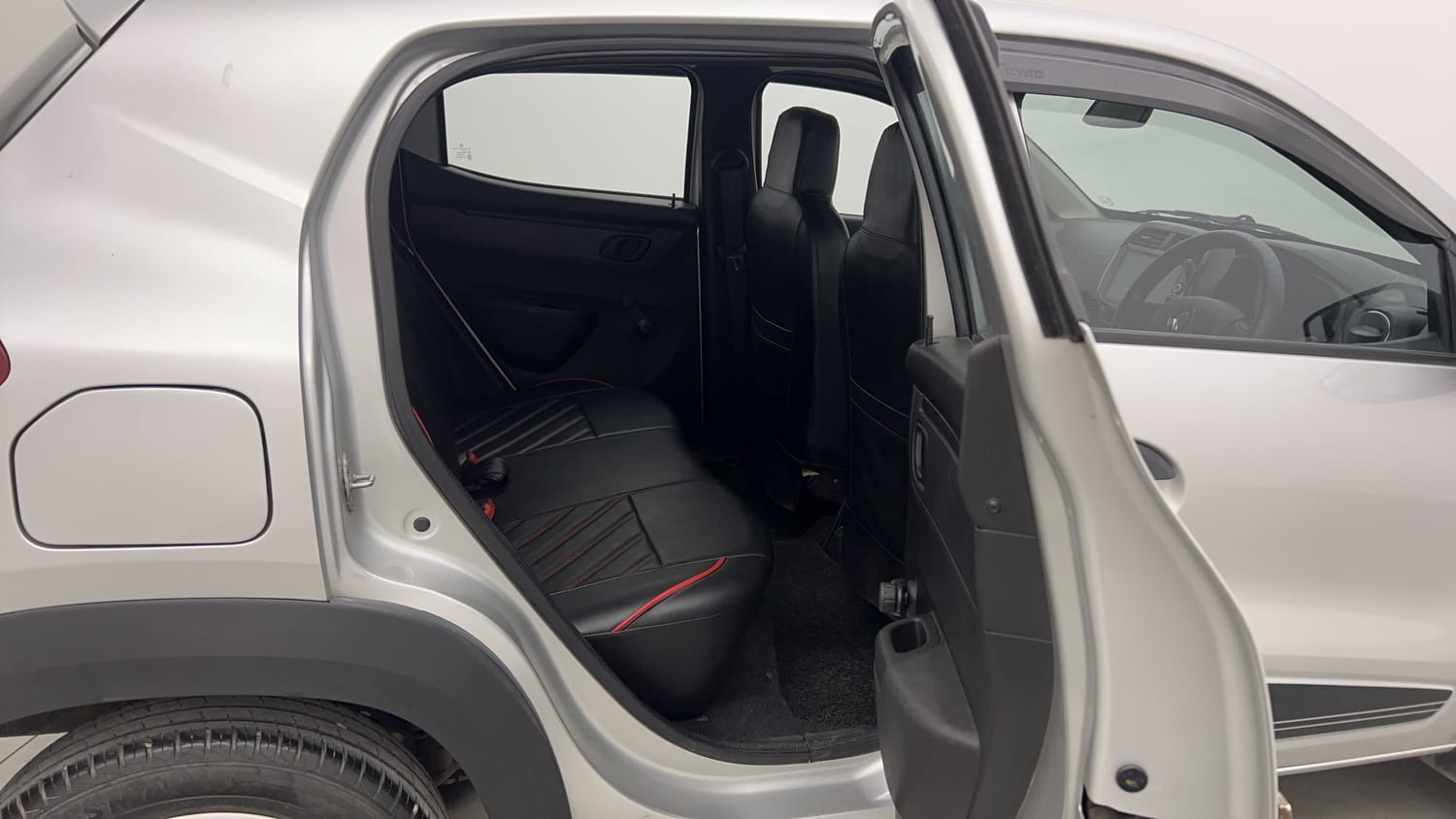 Used 2024 Renault Kwid RXL(O) 1.0 Petrol MT SCE Petrol Manual interior RIGHT SIDE REAR DOOR CABIN VIEW
