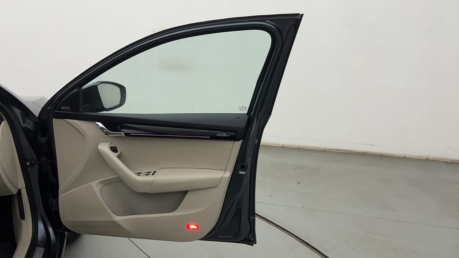 Used 2018 Skoda Octavia 1.8 TSI AT L K Petrol Automatic interior RIGHT FRONT DOOR OPEN VIEW
