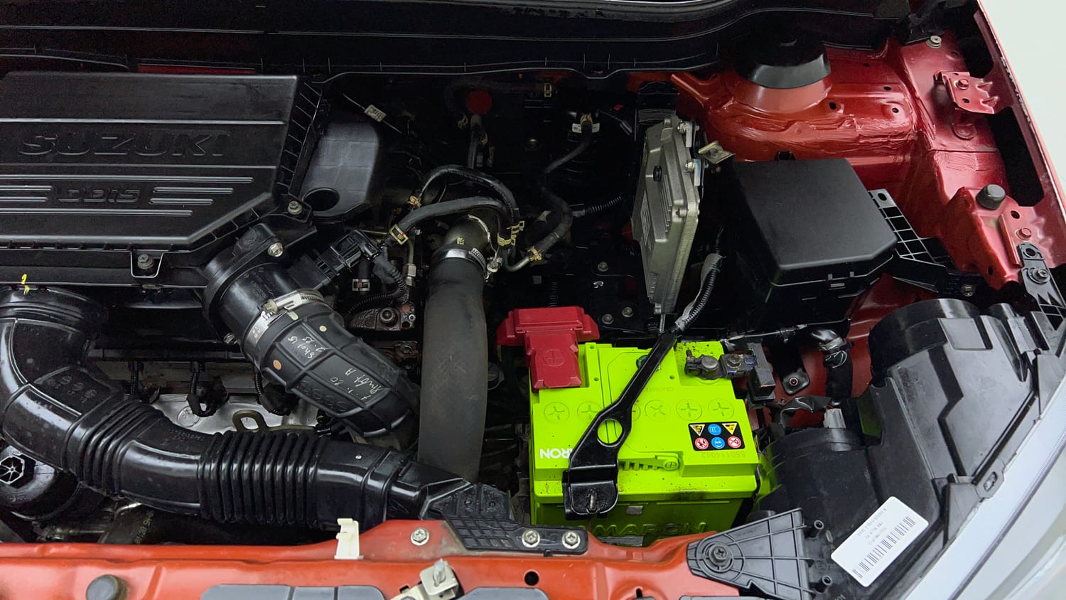 Used 2020 Maruti Suzuki Vitara Brezza ZDI Plus  Dual Tone Diesel Manual engine ENGINE LEFT SIDE VIEW