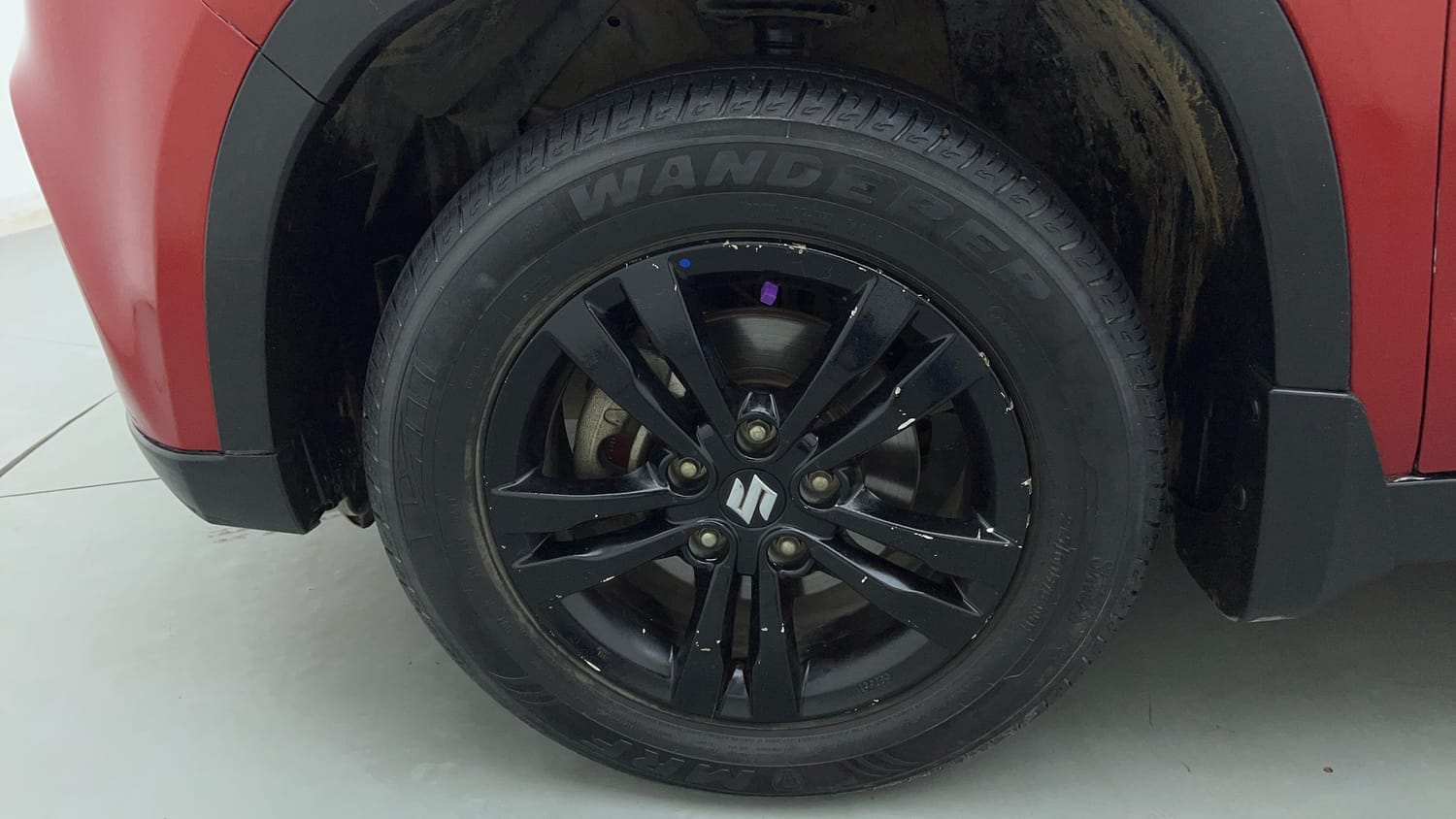 Used 2020 Maruti Suzuki Vitara Brezza ZDI Plus  Dual Tone Diesel Manual tyres LEFT FRONT TYRE RIM VIEW