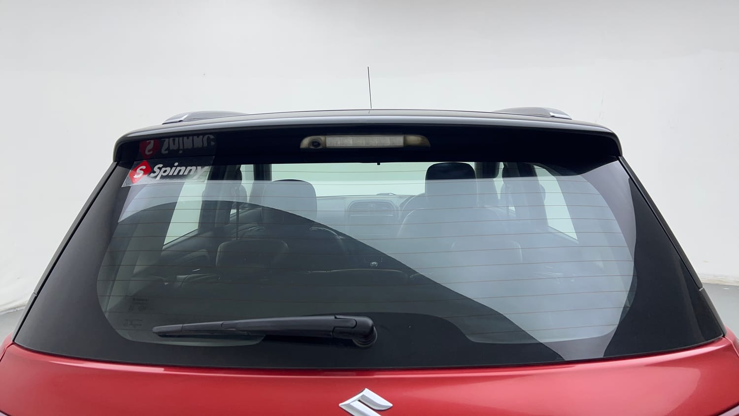 Used 2020 Maruti Suzuki Vitara Brezza ZDI Plus  Dual Tone Diesel Manual exterior BACK WINDSHIELD VIEW
