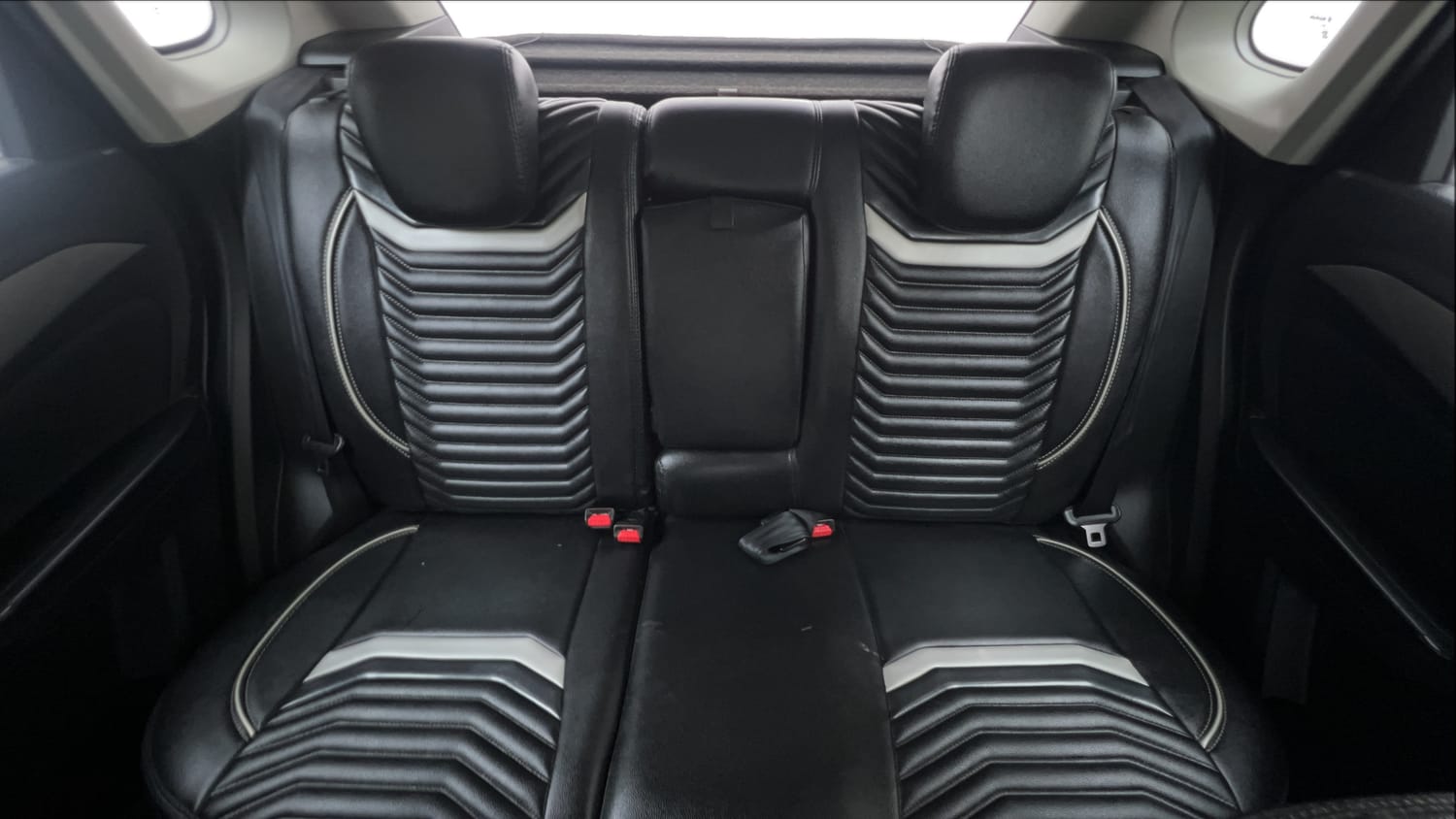 Used 2020 Maruti Suzuki Vitara Brezza ZDI Plus  Dual Tone Diesel Manual interior REAR SEAT CONDITION VIEW